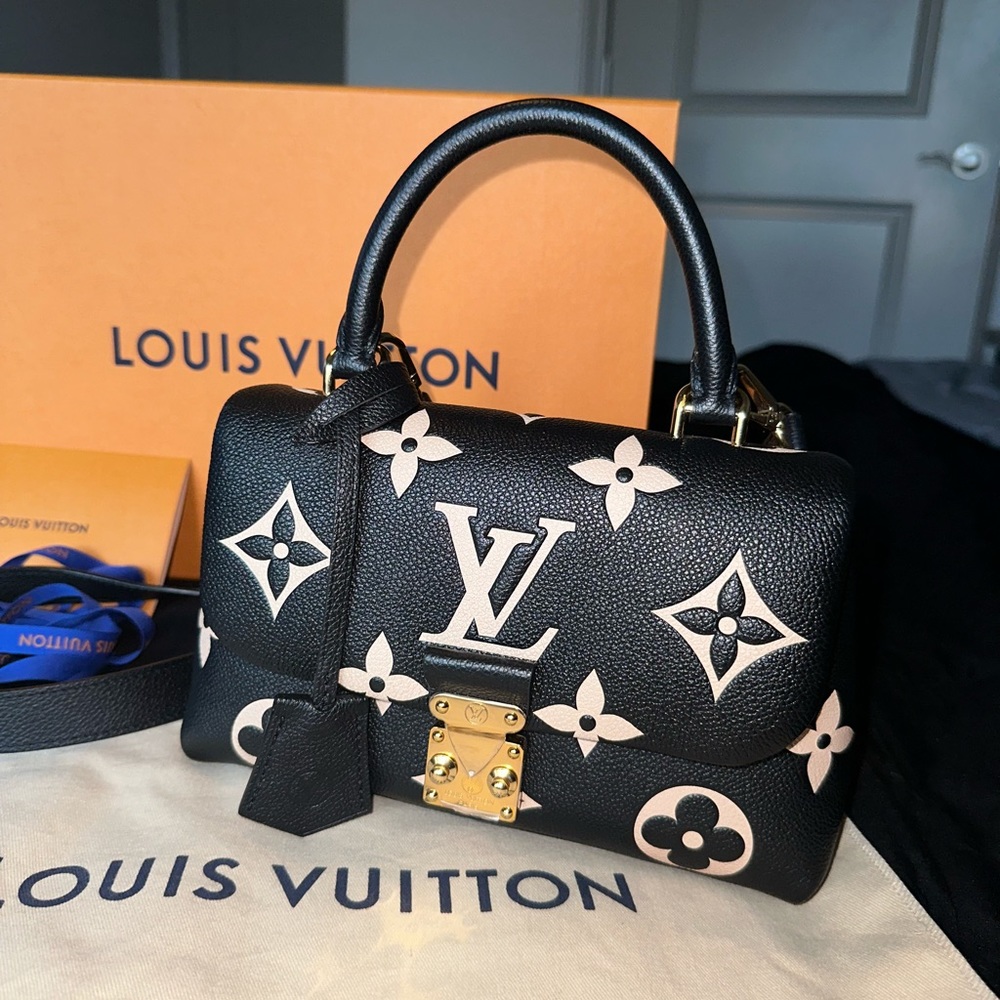 *SOLD* Louis Vuitton Madeleine BB